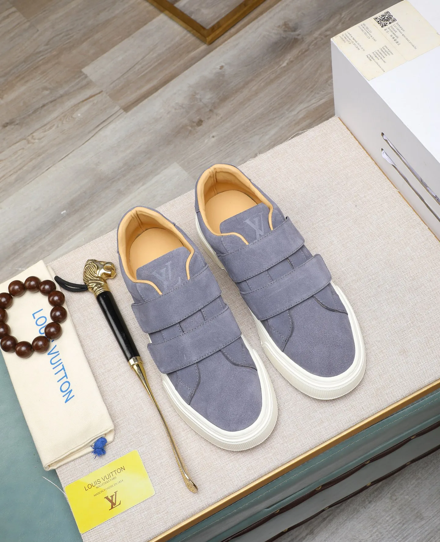 Men's shoes 💰460 [LV～] Men's casual shoes 2025z cabinet sales simultaneously 🔶Size: 38-44 #️⃣ 🔷3 colors🔜The upper is made of multi-material splicing➕cow leather lining, comfortable and breathable, sole: original comfortable and wear-resistant outsole, ⚠️real thing📱photographed🎬real thing is better📢📢📢